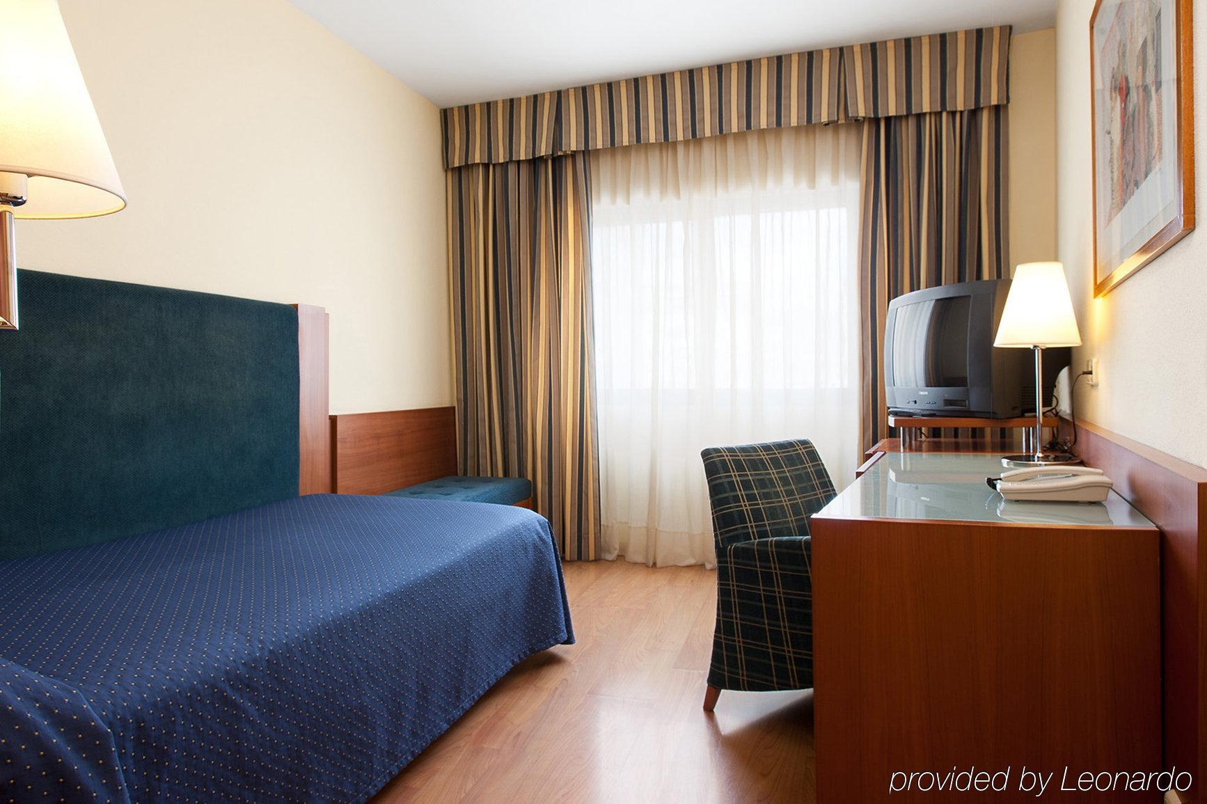 Up Rooms Vic Hotel Стая снимка